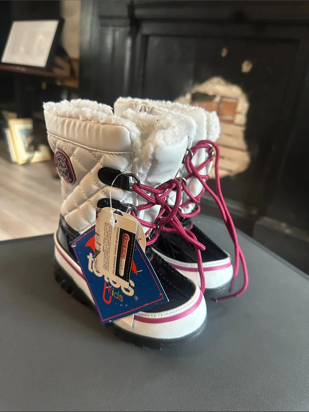 totes Kids White and Pink Snow Boots